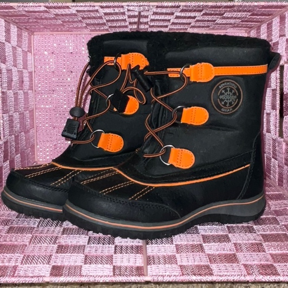 Totes Snow Boots Boys/Girls Size 13